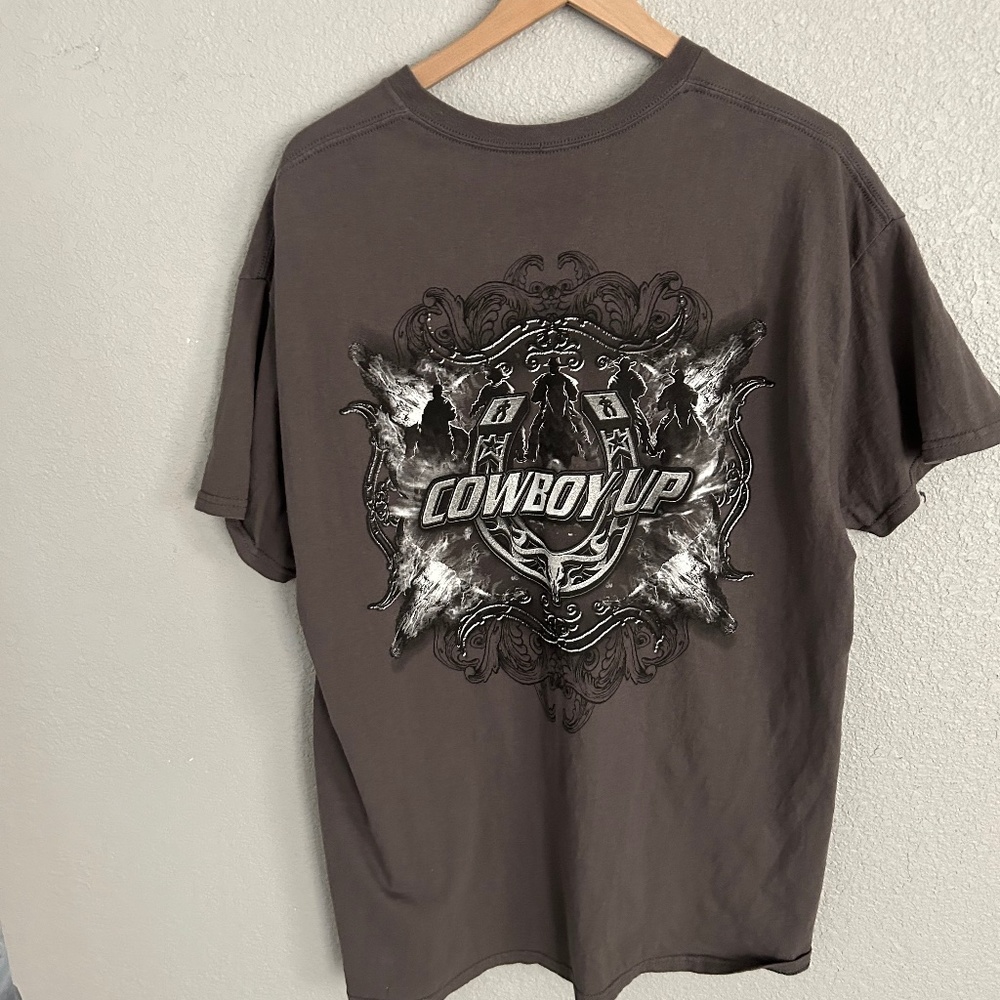 T shirt